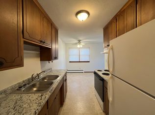 1403 Rice St APT 5, Saint Paul, MN 55117