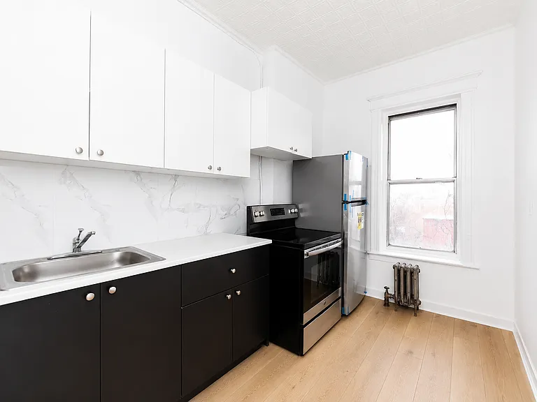 1173 Nostrand Ave #3 — Photo 2