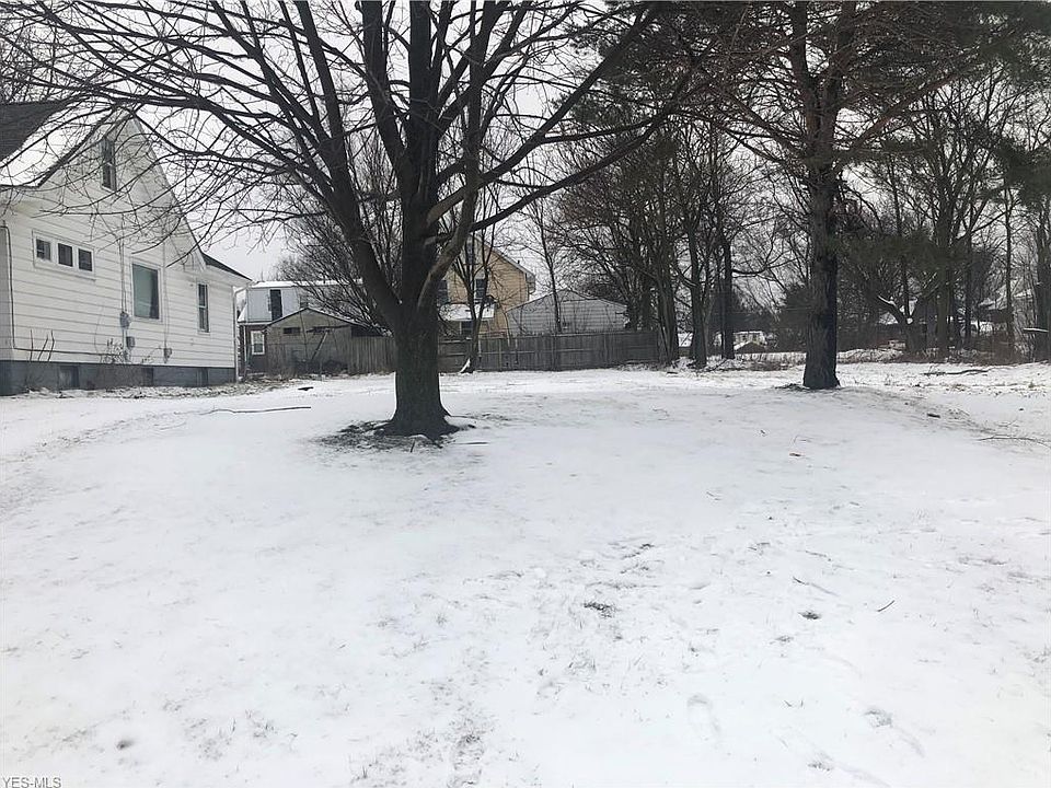 1st image of E Boston Ave