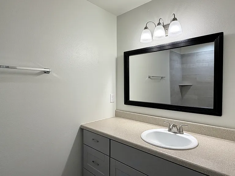 2 Canterberry Cir #A — Photo 14