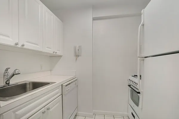 Rented by Compass | media 1