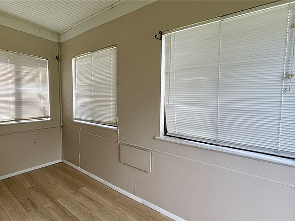 3rd image of 815 Nimick Ave