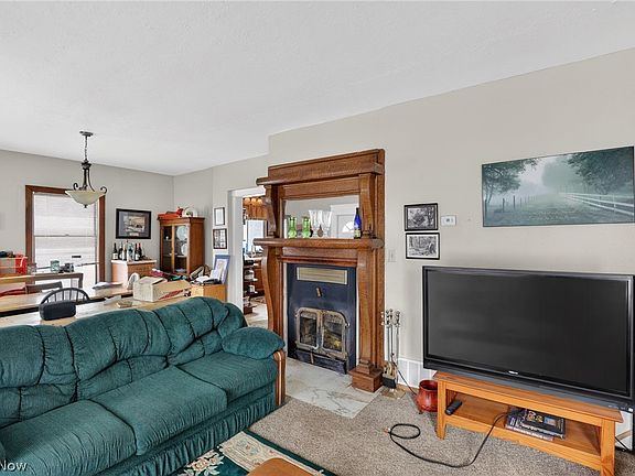 4th image of 9491 Root Rd