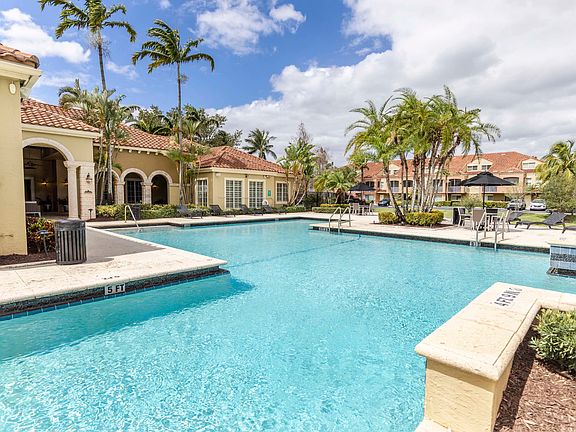 Luxury apartments in Doral Florida