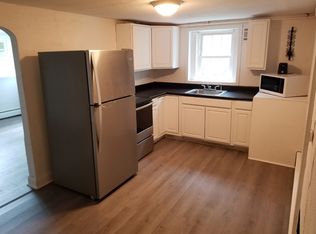 15 N Royal St APT 2, York, PA 17402