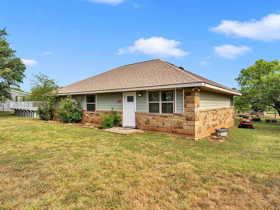 1st image of 115 Fieldstone Drive