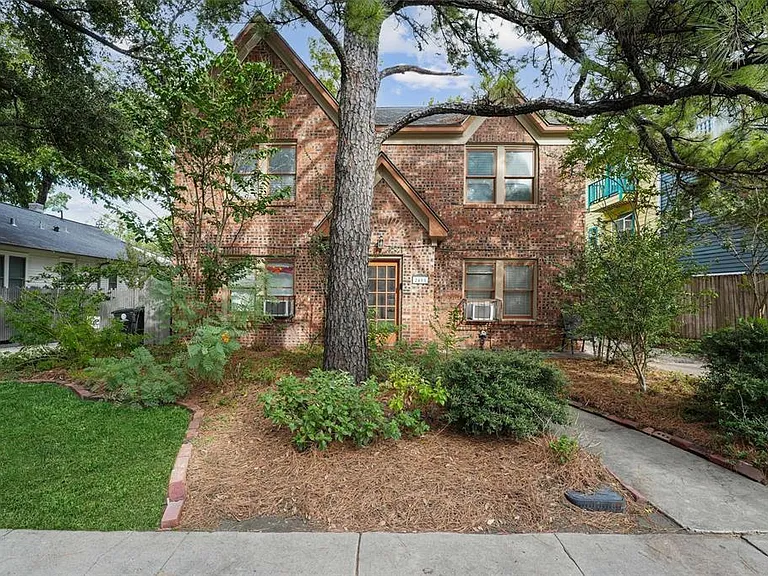 2408 White Oak Dr #3 — Photo 11