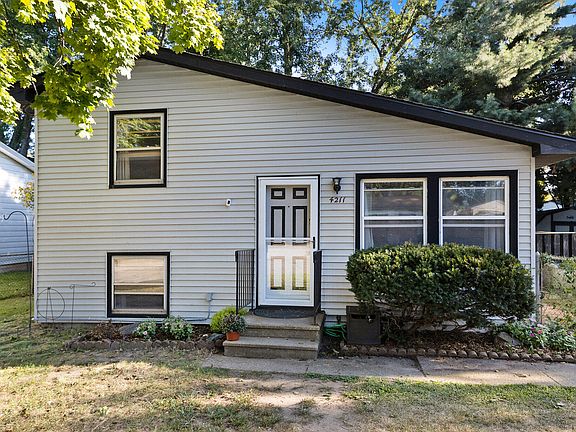 2nd image of 4211 Beechmount Ave