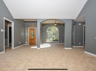 114 Pine View Loop, Bastrop, TX 78602