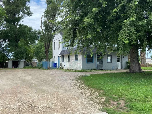 2200 Fruitland Blvd SW, Cedar Rapids, IA 52404