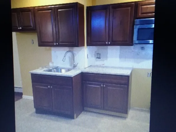 118 Covert St, Brooklyn, NY 11207