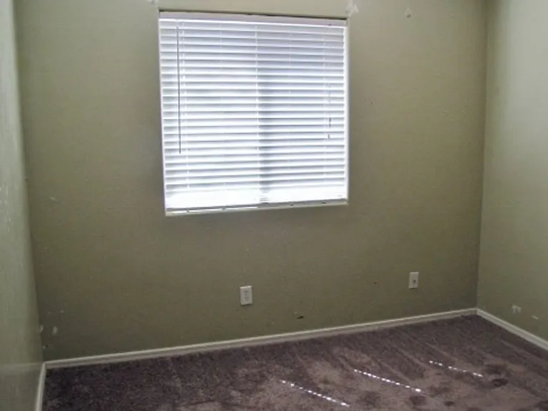 3054 Copper Pointe Dr — Photo 15