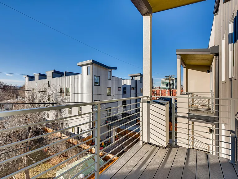 4457 E Warren Ave — Photo 19