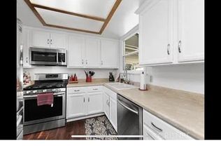 8427 Aura Ave #A, Northridge, CA 91324