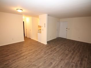 1266 Clinton Pl APT 1E, Elizabeth, NJ 07208