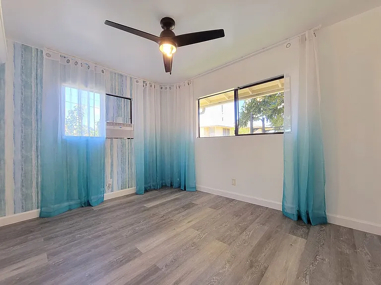 6164 Kalanianaole Hwy — Photo 13