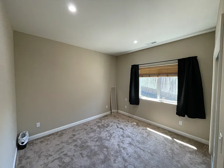 17208 President Dr — Photo 9