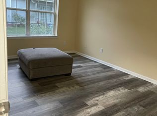 8 E Oyster Bay Rd #8E, Absecon, NJ 08201