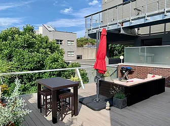 Rented by Northside Plaza Inc.