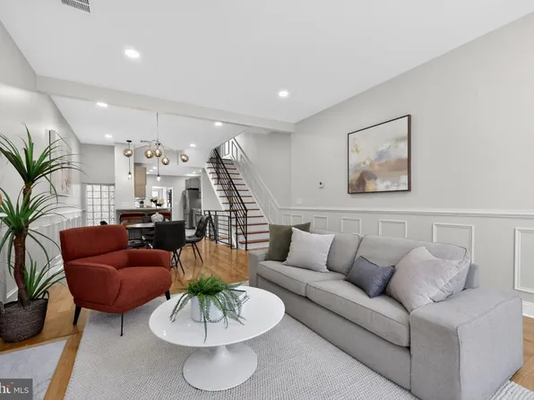 2303 Saint Albans St, Philadelphia, PA 19146
