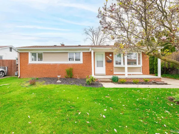 31700 Lafler Dr, Rockwood, MI 48173