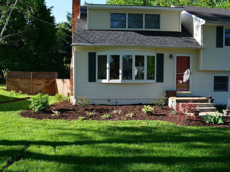 1st image of 5 Florence Ave