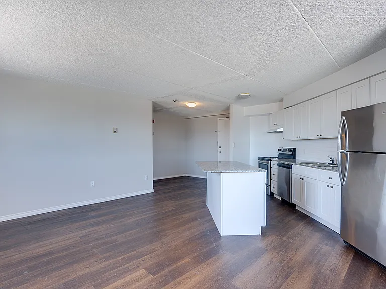 46 Gale Cres — Photo 33