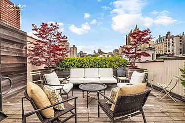 Rented by Sotheby's International Realty