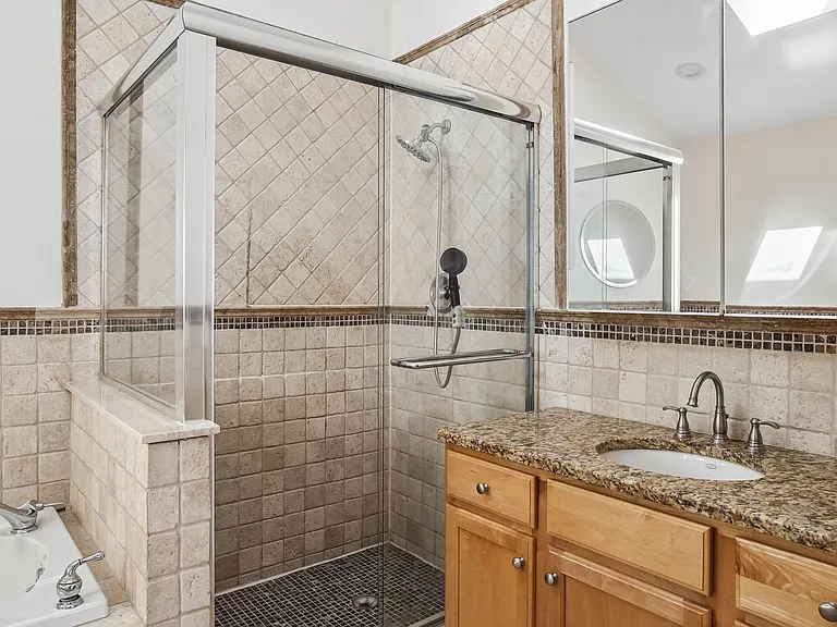 128A Princeton Pl #A — Photo 8