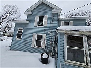 4th image of 167 Daniels Ave