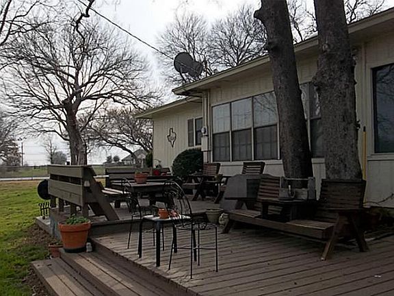 5th image of 1031 County Road 705