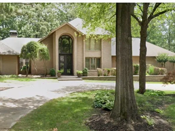 1716 Chickasaw Ave, Jonesboro, AR 72401