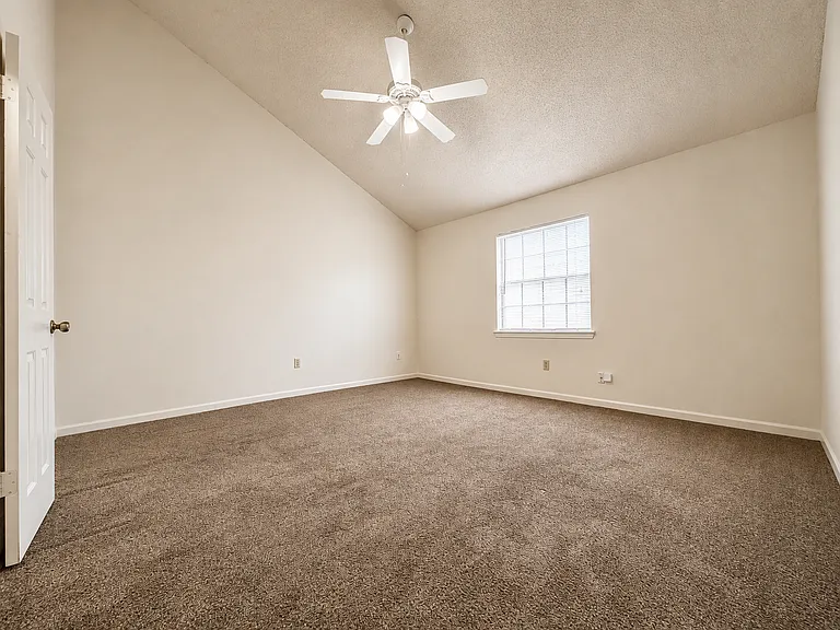 5987 Tullis Dr — Photo 13