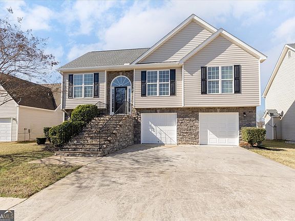 3rd image of 105 Browning Point