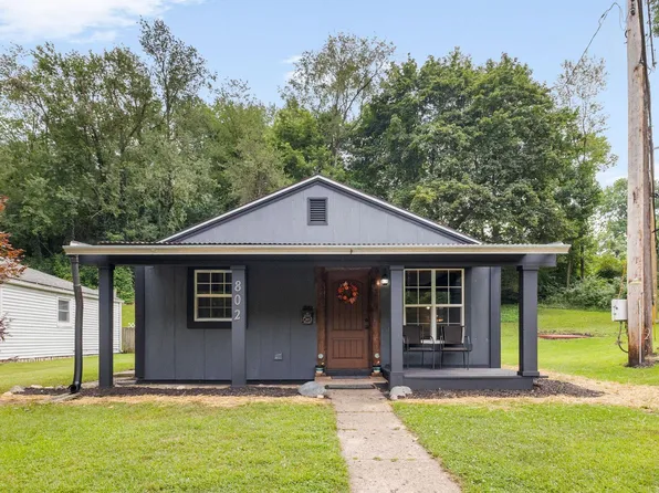 802 E Chippewa Ave, South Bend, IN 46614