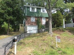 70 Sargent Rd, Winchester, MA 01890
