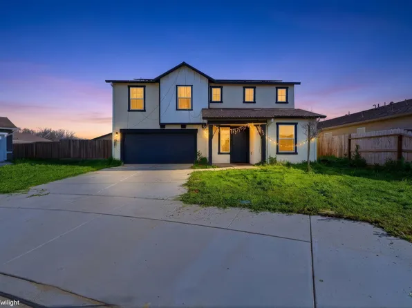2456 Wolf Creek Place, Tulare, CA 93274