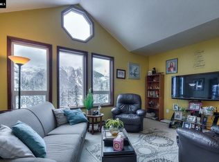 2216 Raven Rd, Douglas, AK 99824