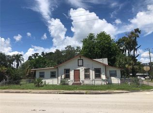 608 2nd St E, Bradenton, FL 34208