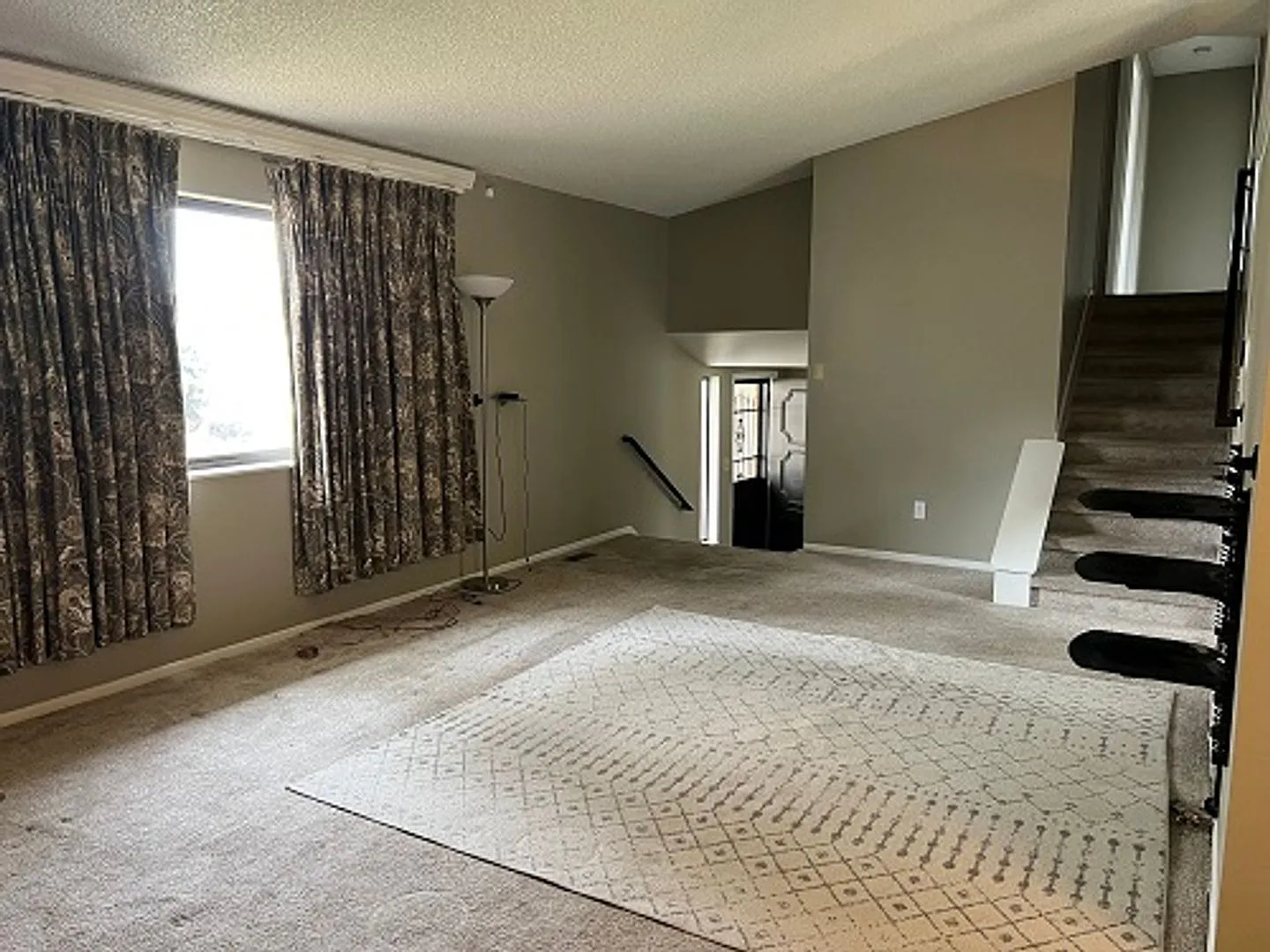 Room for Everyone 5 Bedroom Fort Collins Home — Photo 4