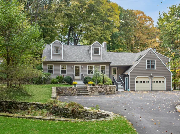 93 Blue Ridge Road, Ridgefield, CT 06877
