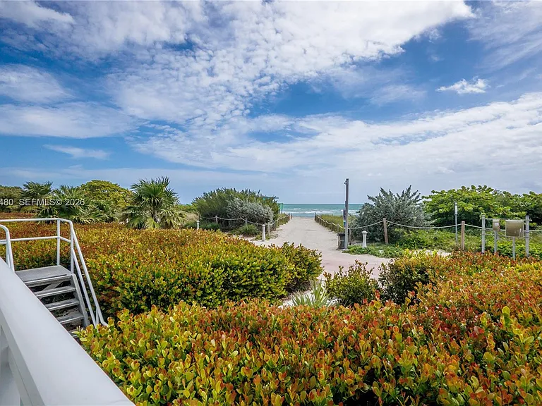 6917 Collins Ave #1609 — Photo 37