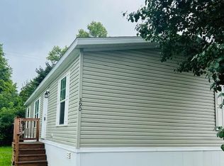 390 Hunters Rill, Oxford, MI 48371