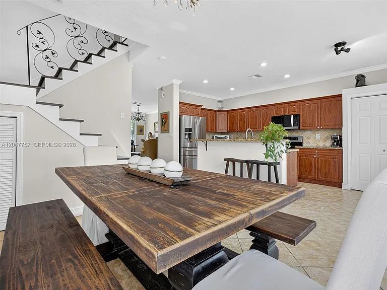 18843 SW 26th St — Photo 23