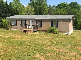 3250 Withering Heights Dr, Newton, NC 28658
