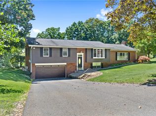 430 Zehner School Rd, Zelienople, PA 16063