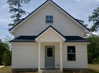 2 Lake Ellen Dr, Crawfordville, FL 32327