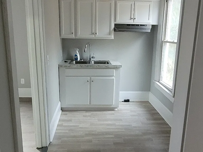 800 Arlington St — Photo 3