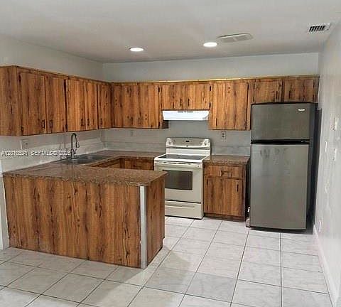 4th image of 10406 NW 36th St #10406