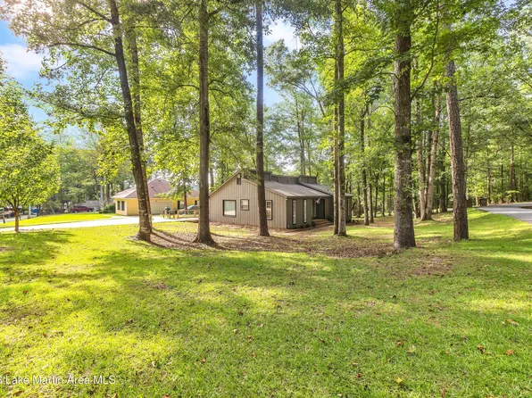 65 Turkey Trot, Dadeville, AL 36853